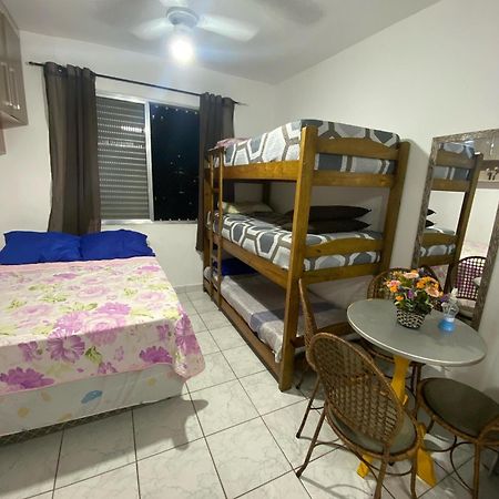 Apartamento Kitnet Pe Na Areia Praia Ocian Praia Grande  Ngoại thất bức ảnh