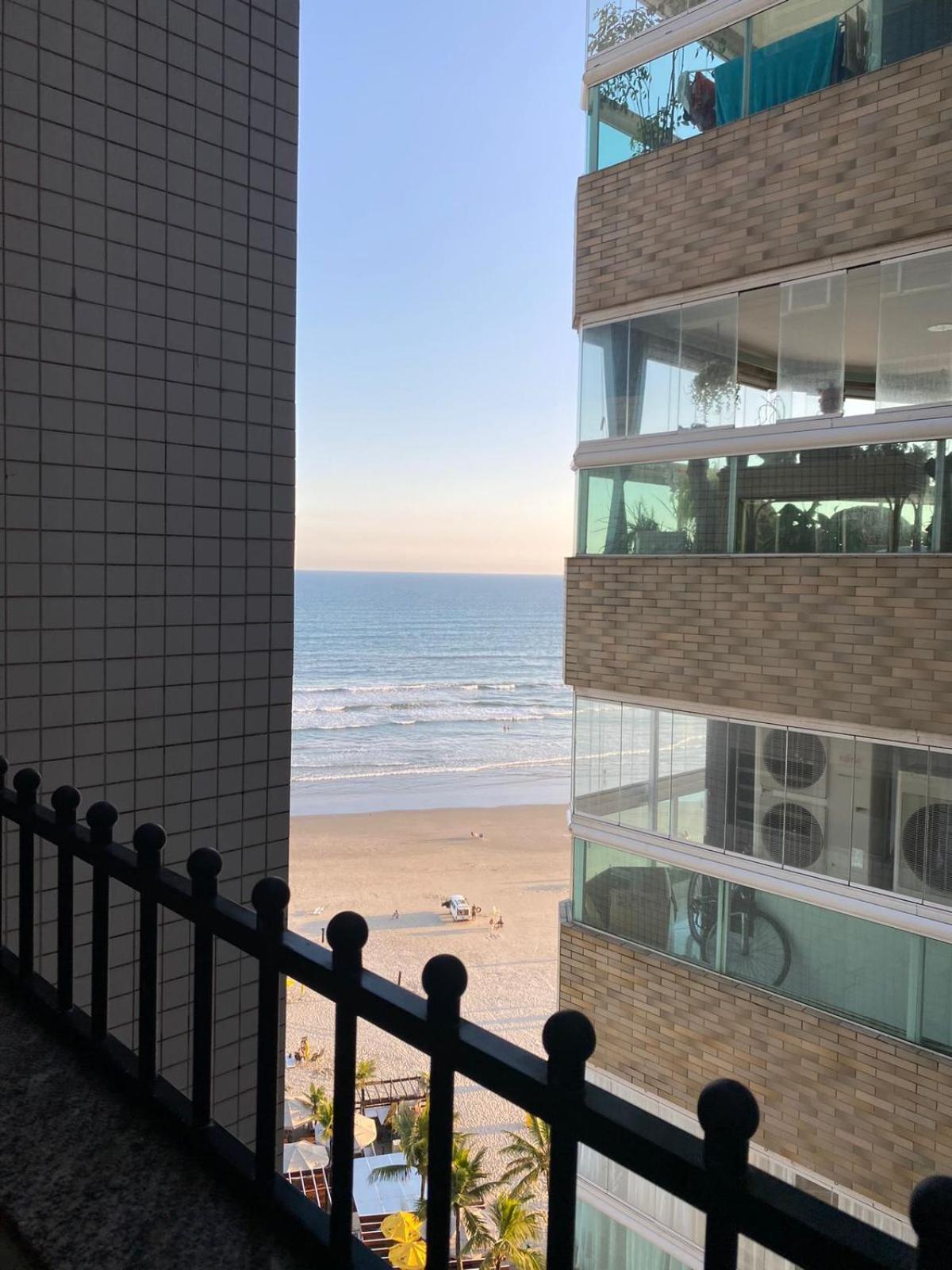 Apartamento Kitnet Pe Na Areia Praia Ocian Praia Grande  Ngoại thất bức ảnh